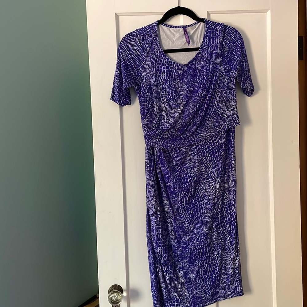 Seraphine purple and white print maternity/nursing dress, US size 8